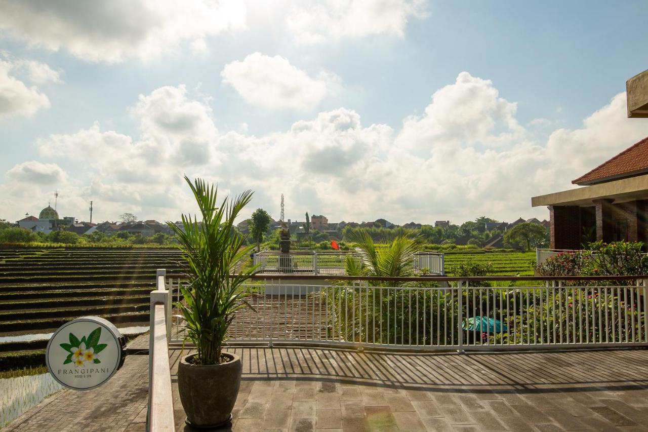 Frangipani House And Spa By Ecommerceloka チャングー エクステリア 写真