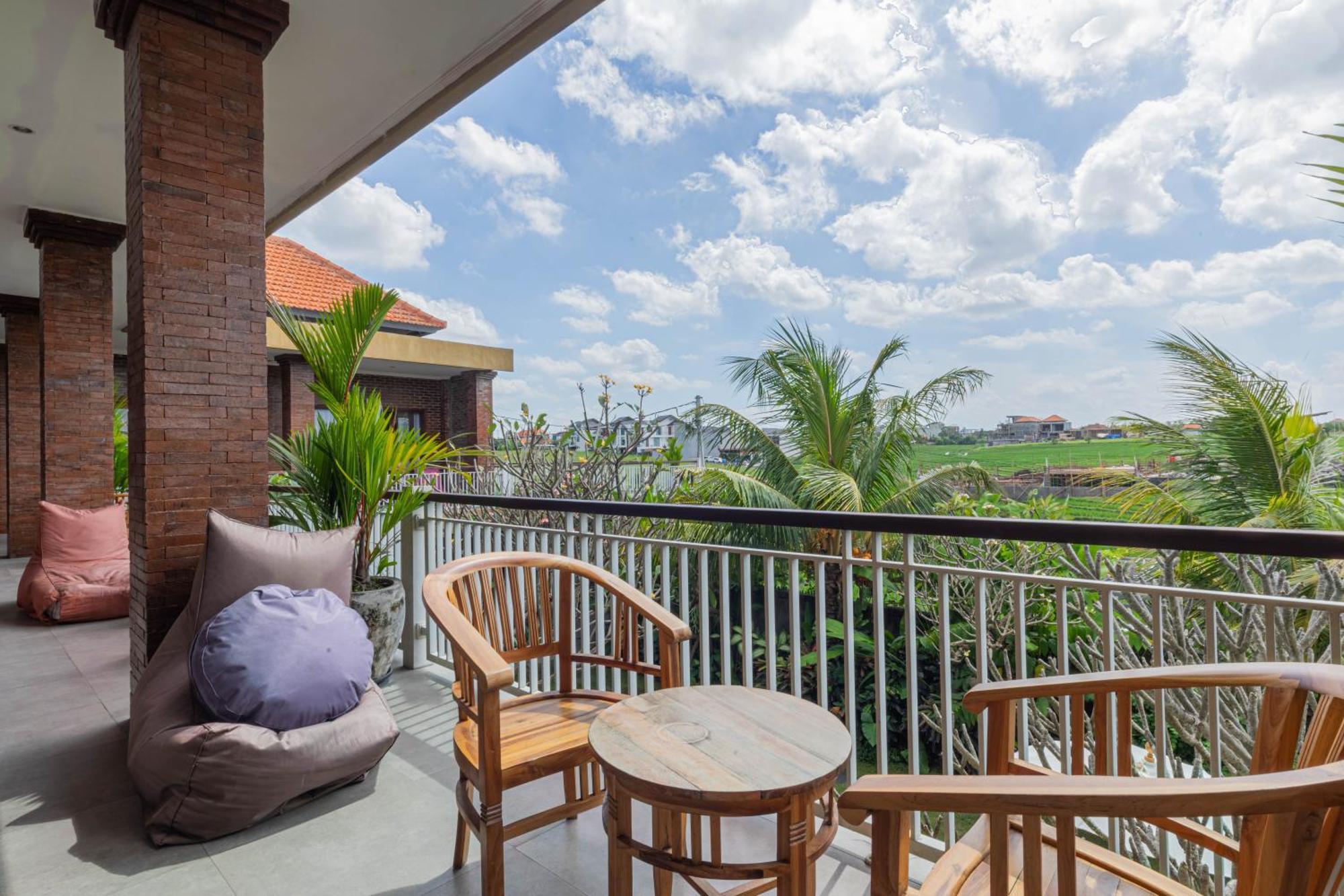 Frangipani House And Spa By Ecommerceloka チャングー エクステリア 写真
